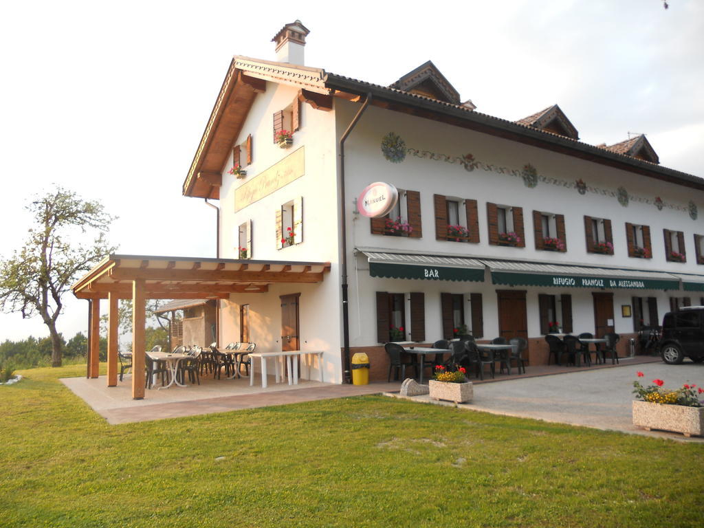 Rifugio Pranolz Hotel Trichiana Kültér fotó