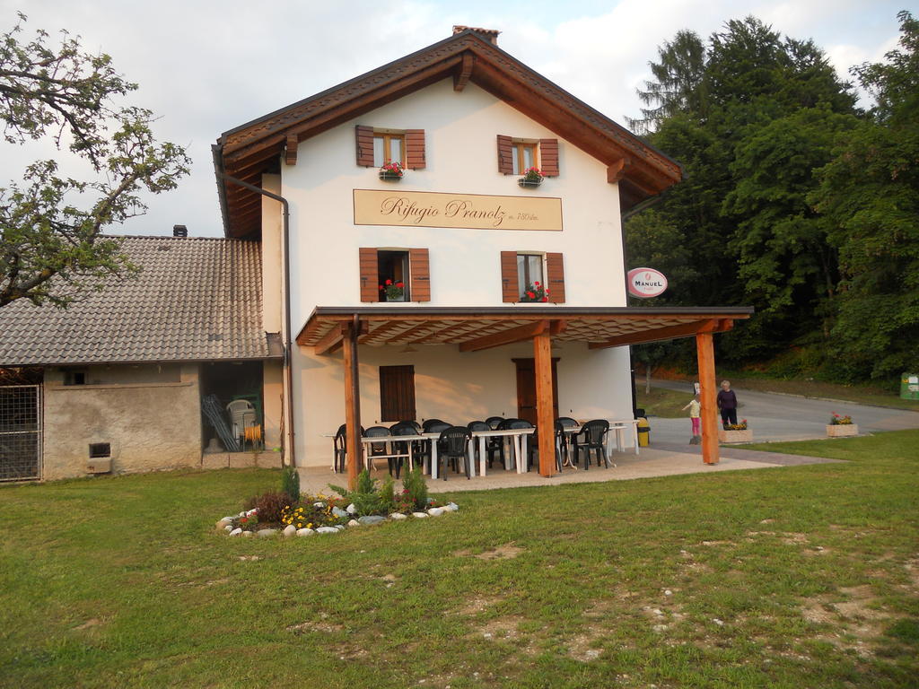Rifugio Pranolz Hotel Trichiana Kültér fotó