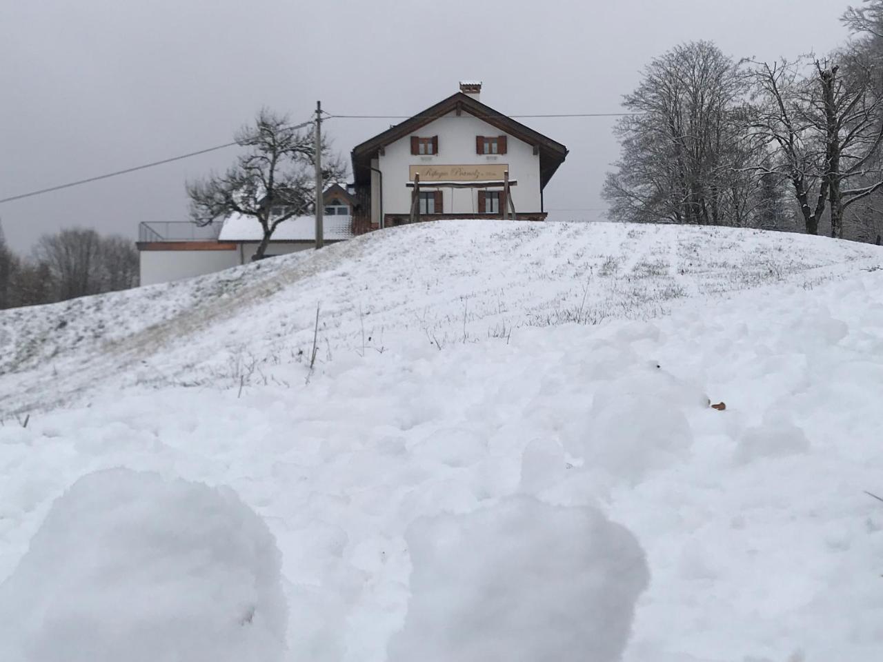 Rifugio Pranolz Hotel Trichiana Kültér fotó